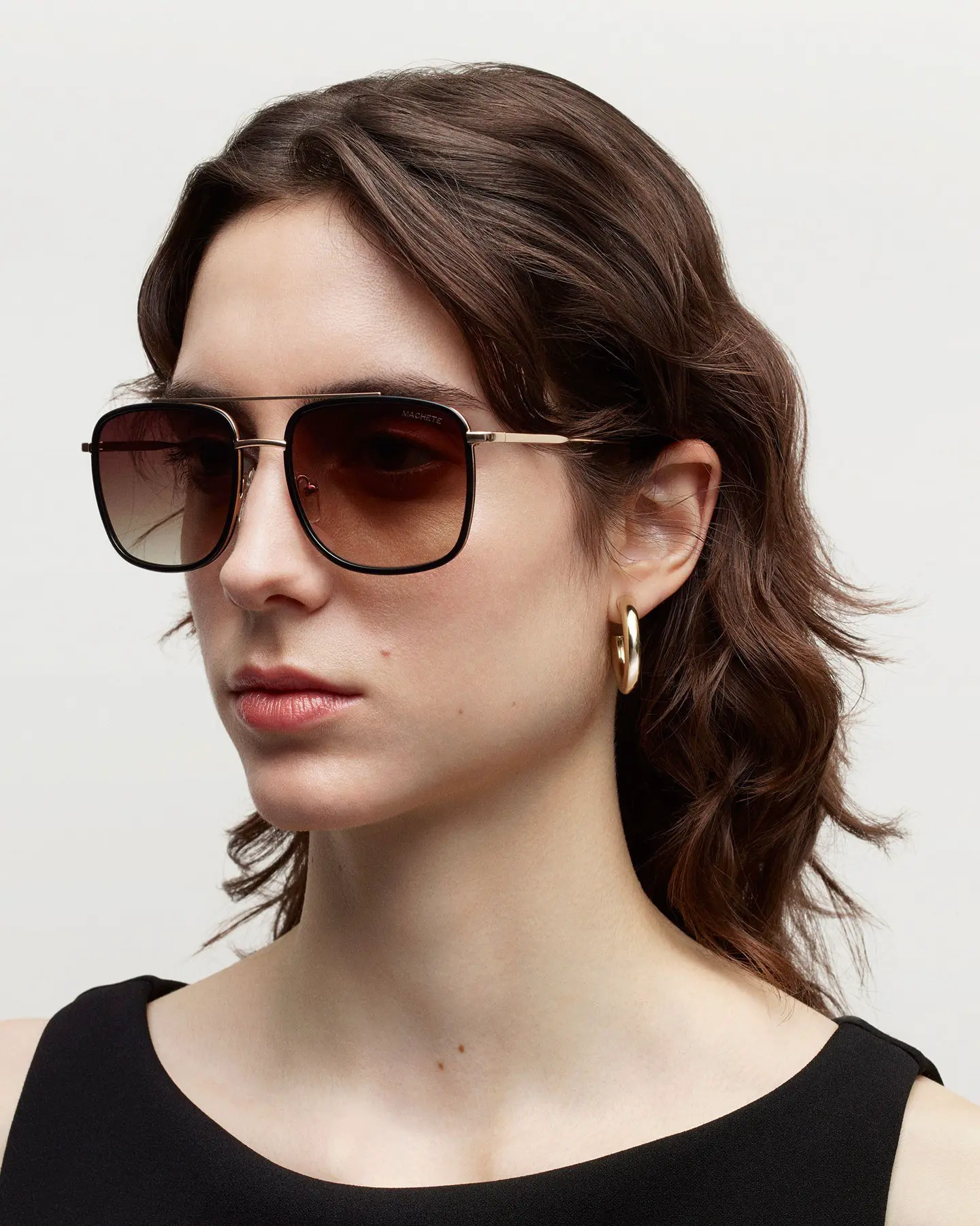Amelia Sunglasses in Black | MACHETE display picture 3