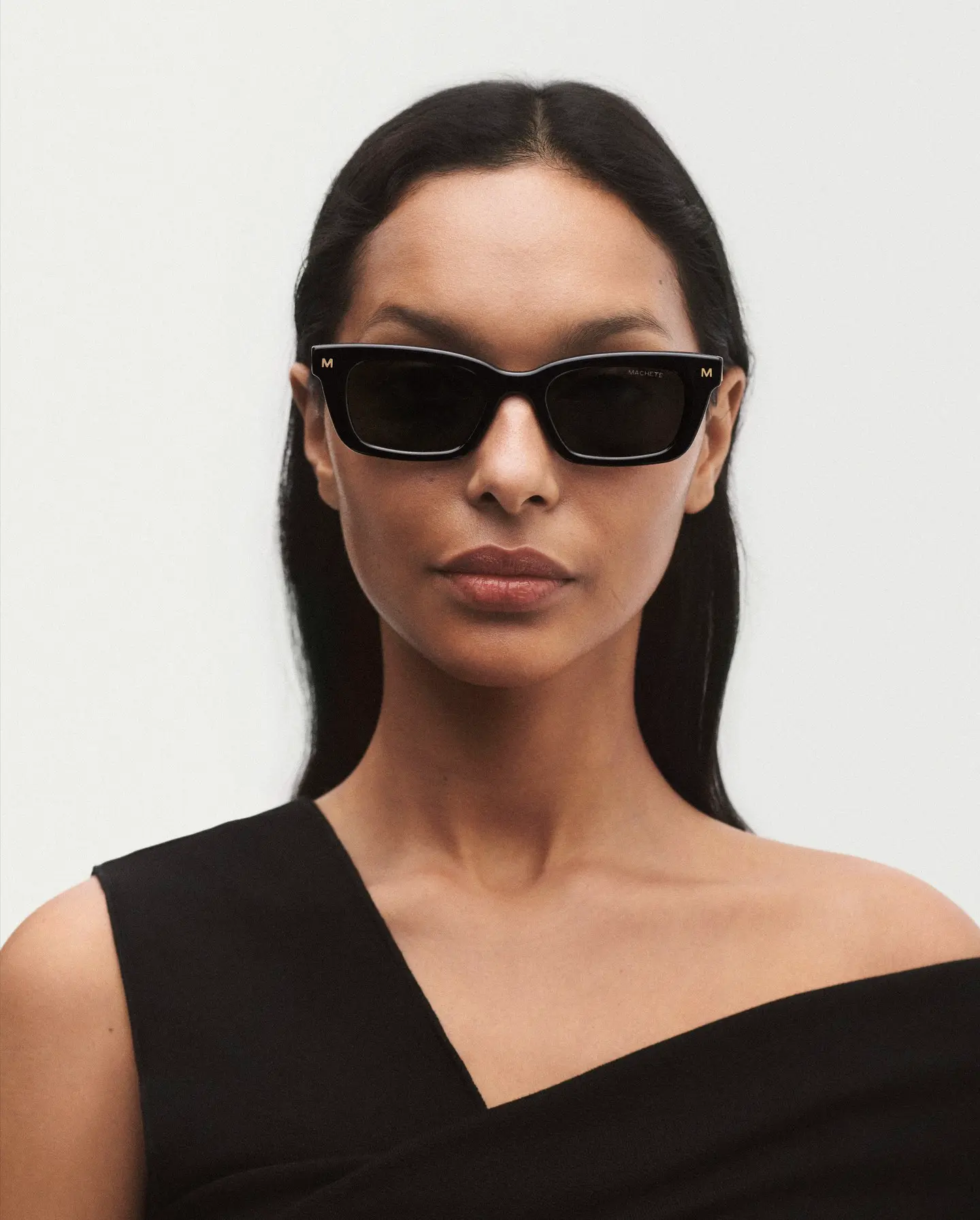 Ruby '90s Sunglasses in Black - Machete – MACHETE